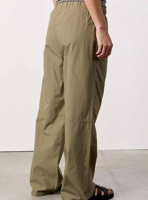 Pantalón de gabardina - Image 2